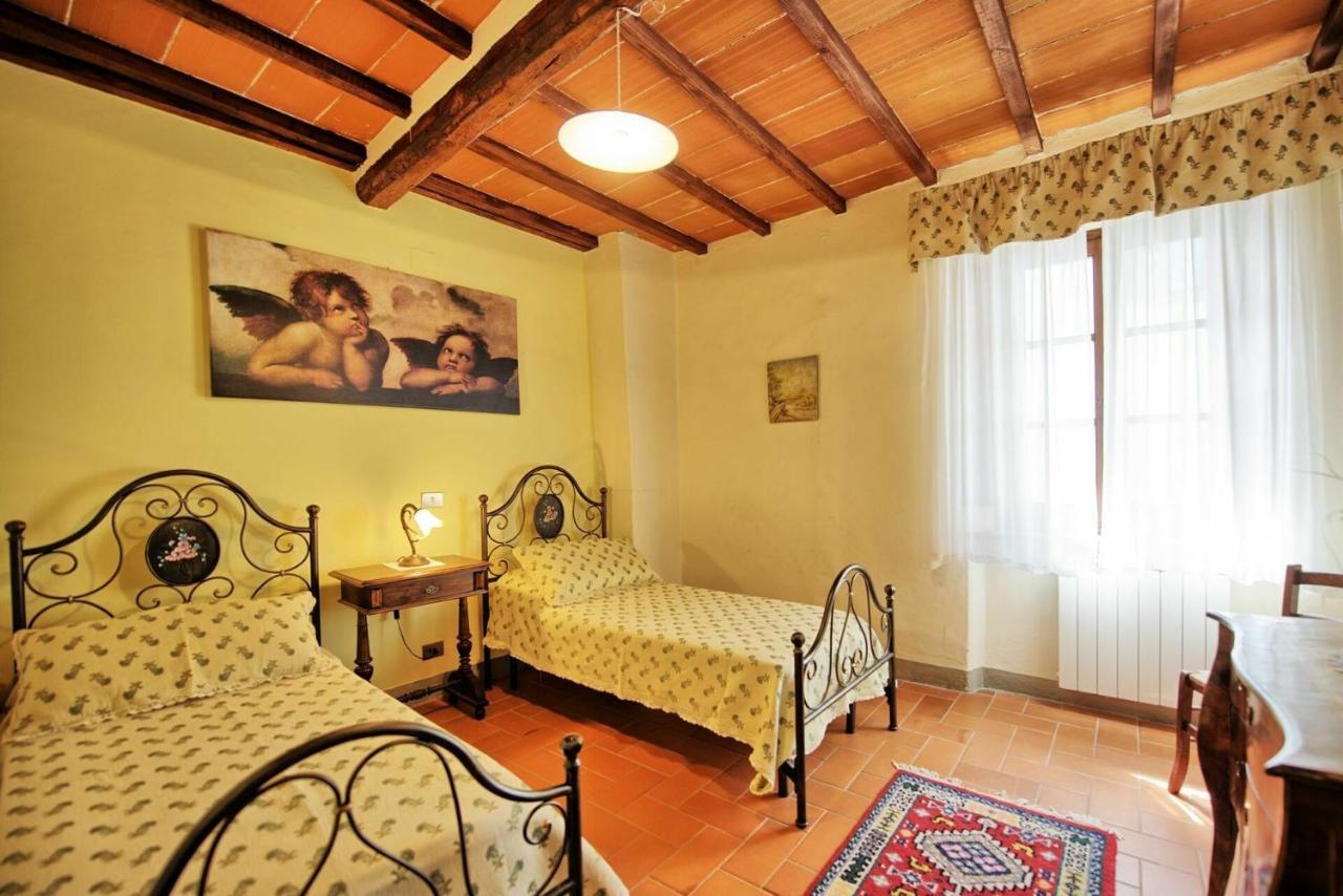 Villa Capolona By Posarellivillas Calbenzano Bagian luar foto