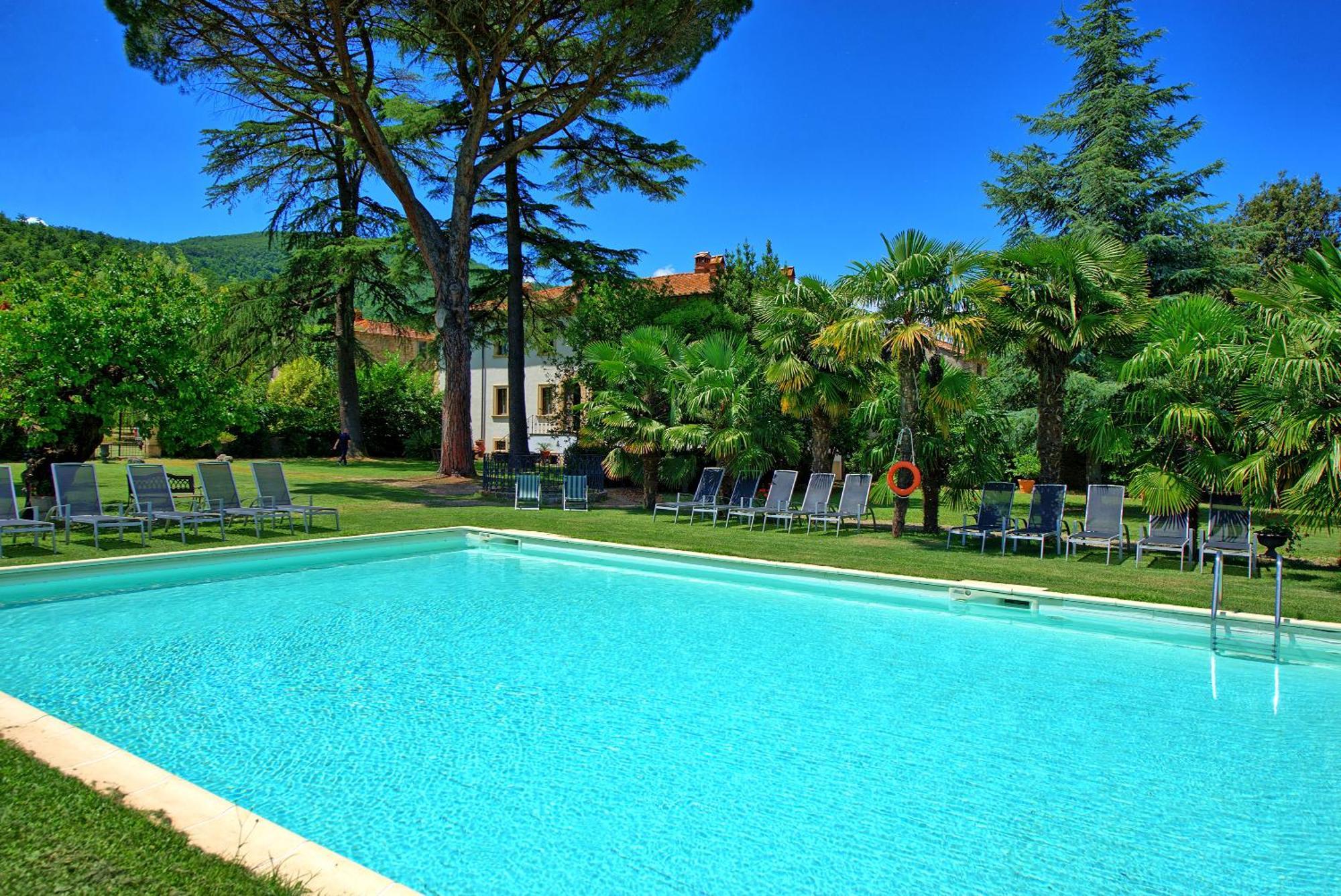 Villa Capolona By Posarellivillas Calbenzano Bagian luar foto