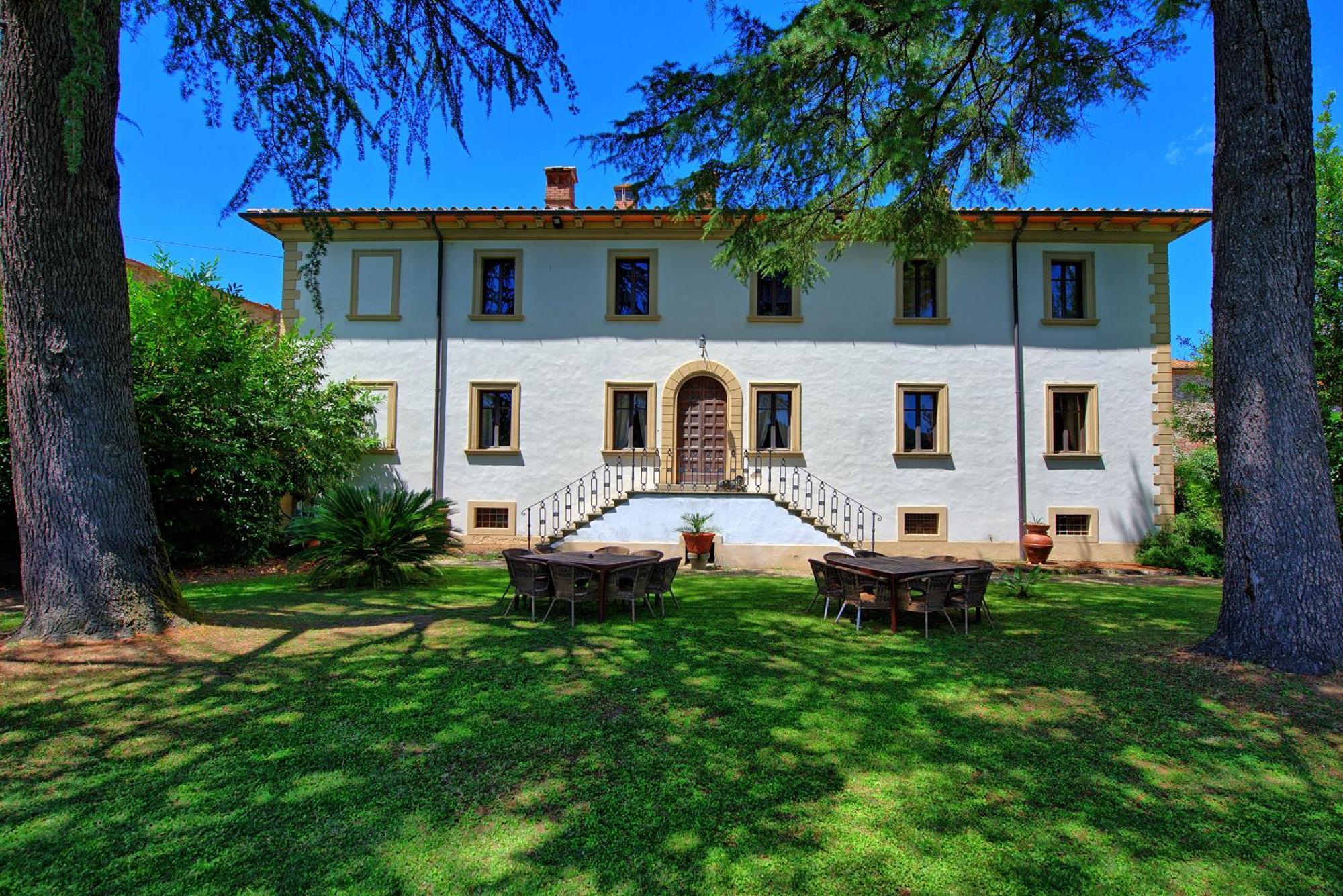 Villa Capolona By Posarellivillas Calbenzano Bagian luar foto